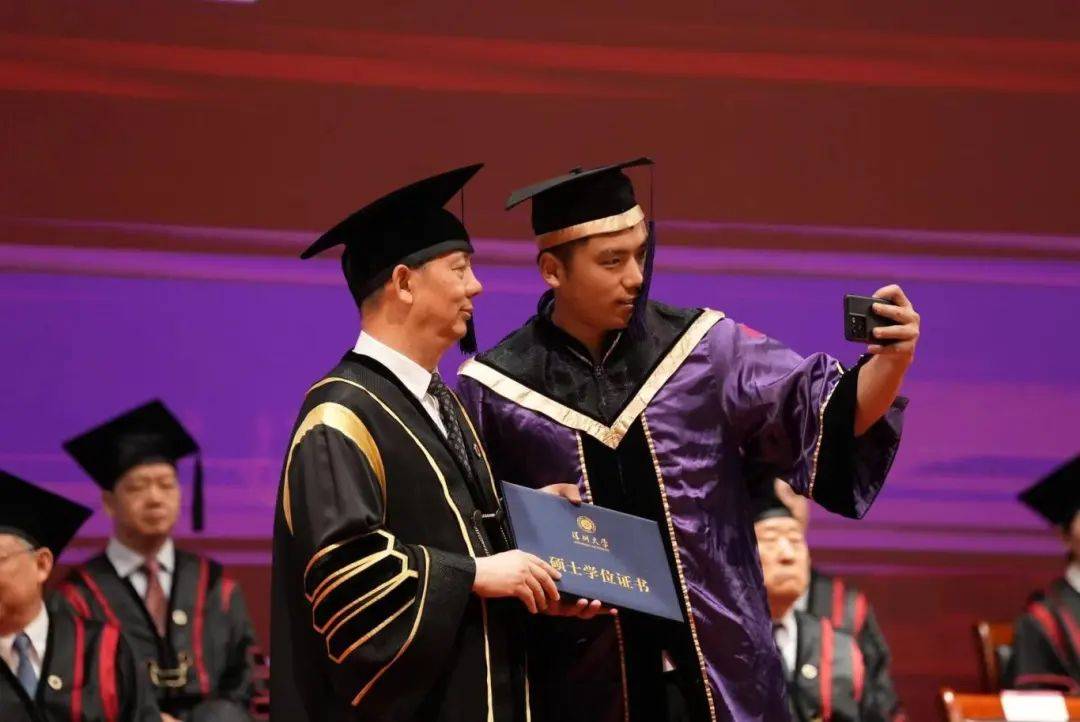 高校毕业证书编号查询