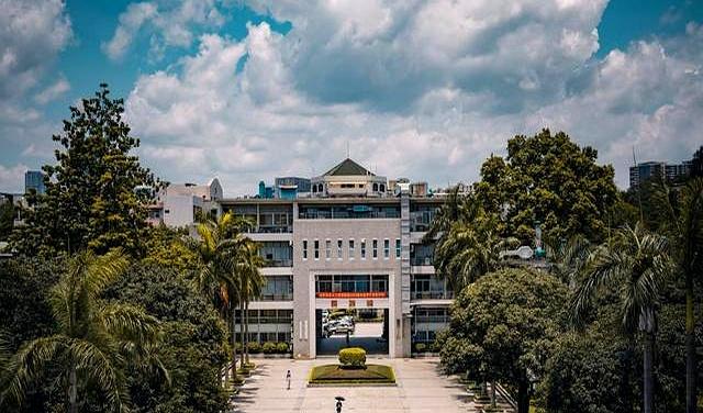 华南理工大学录取分数线